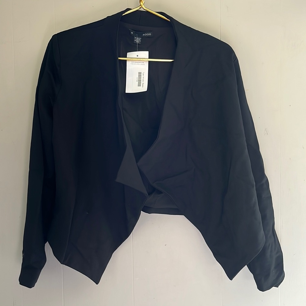 Soon | Asymmetrical Blazer